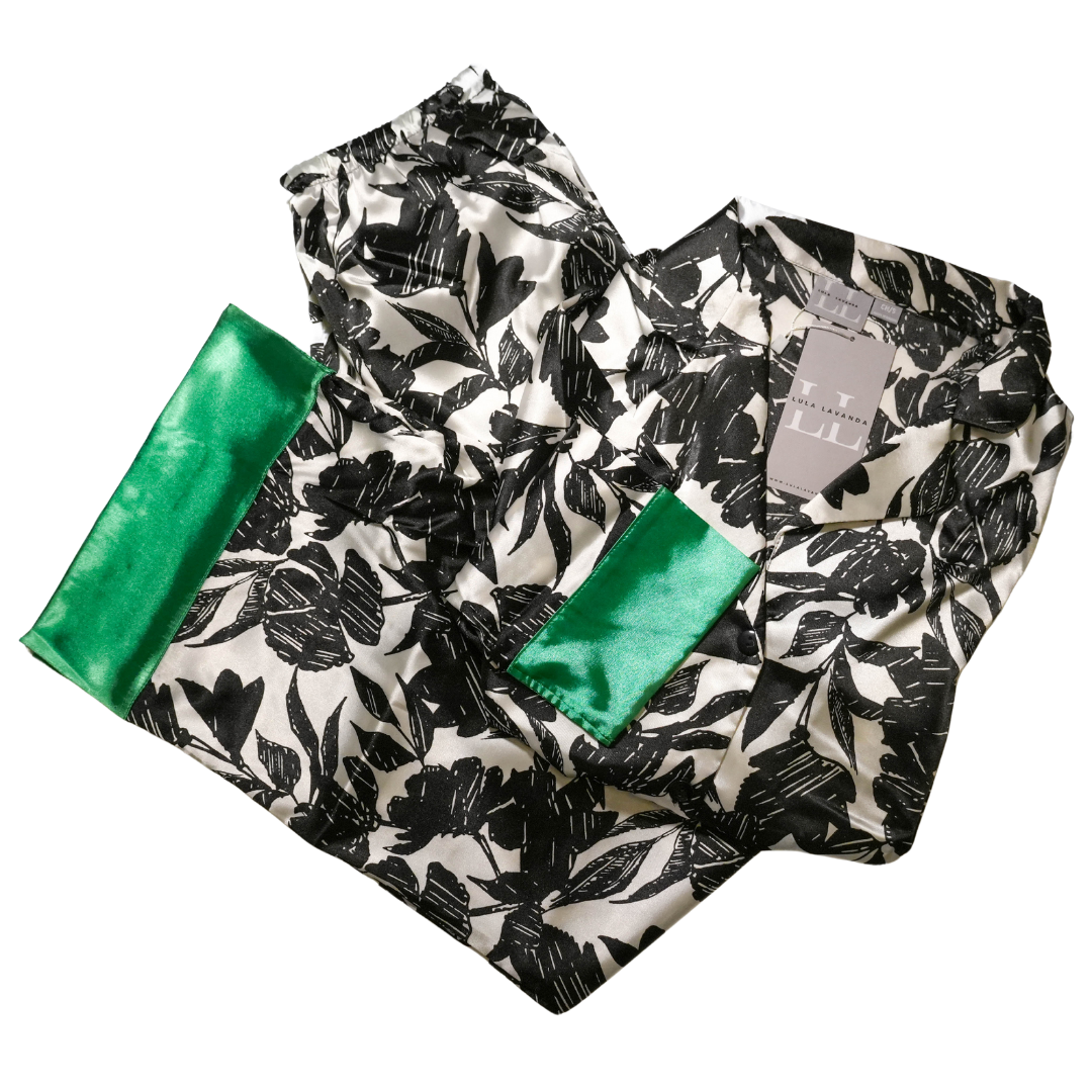 Estampado Negro con Verde 233