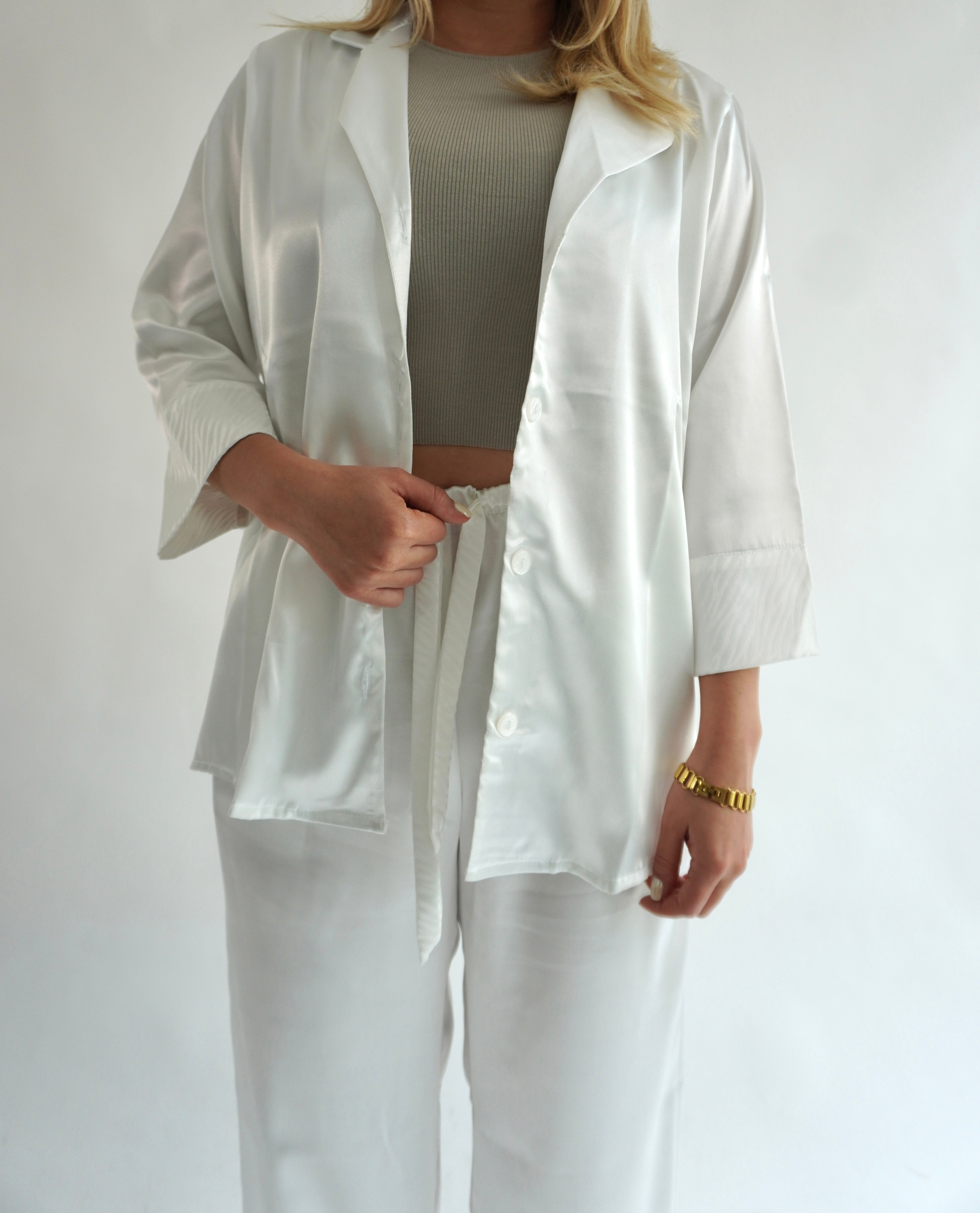 Blanca Pantalón y Manga 3/4