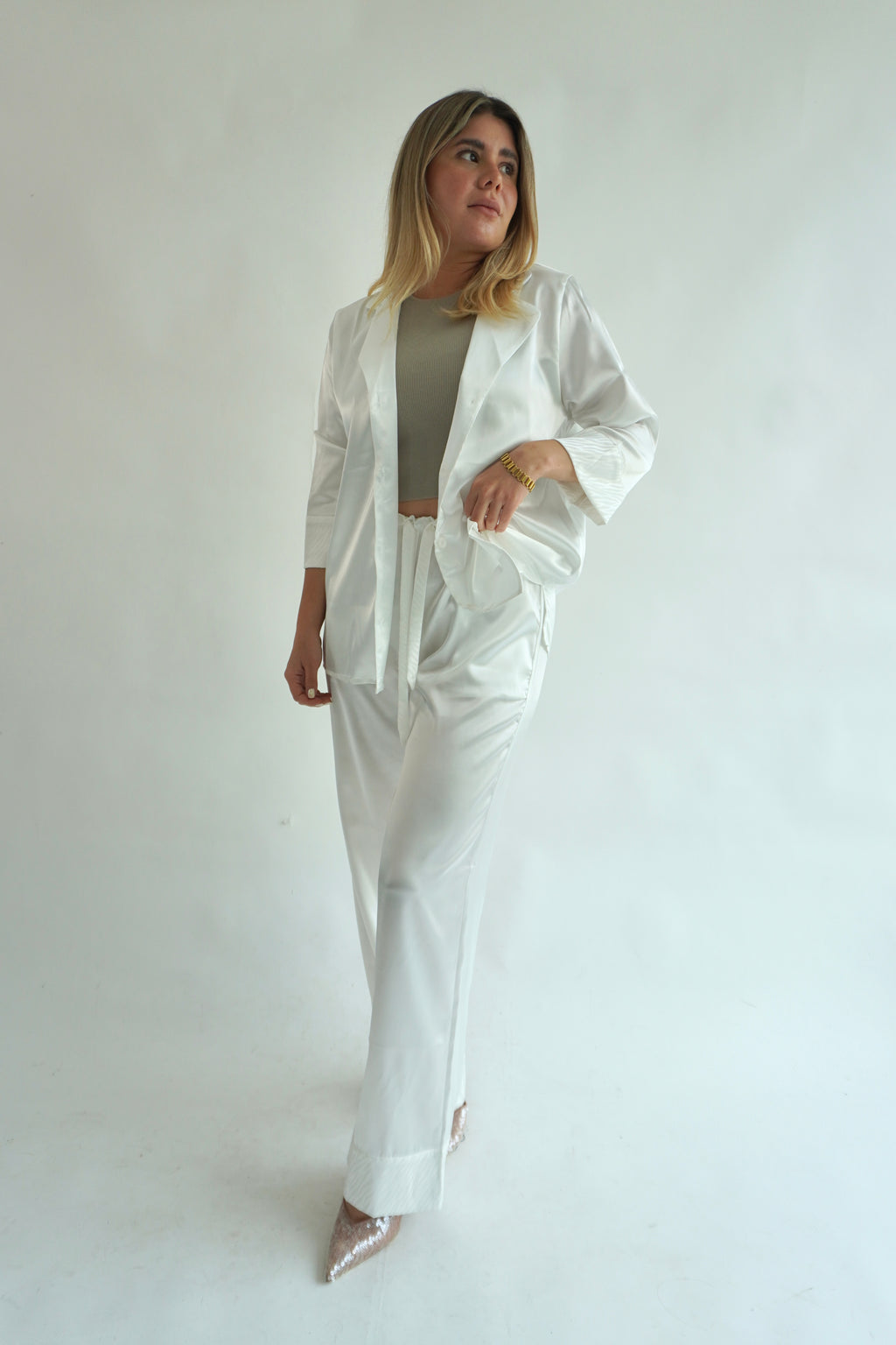 Blanca Pantalón y Manga 3/4