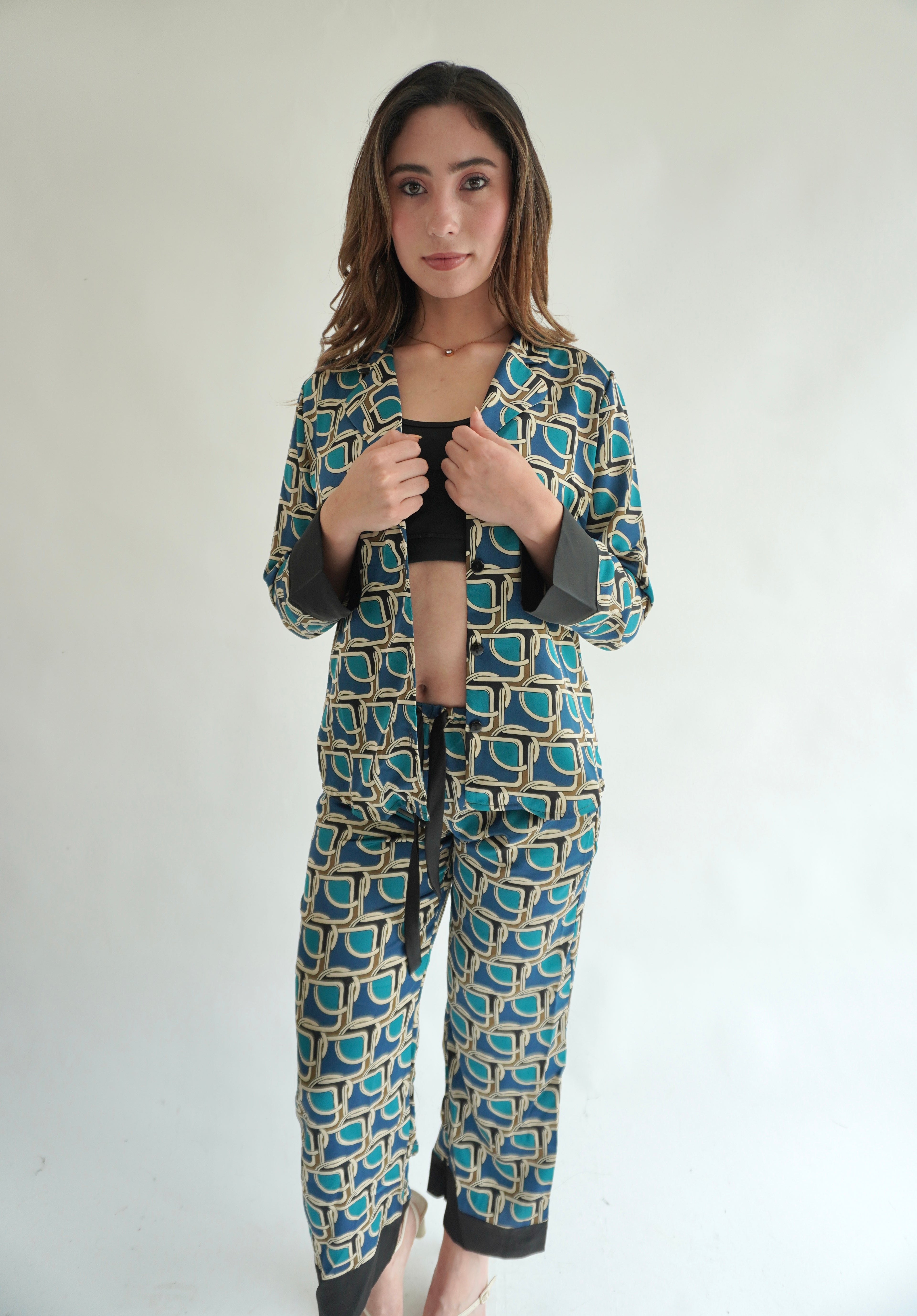 Eslabon Aqua Pantalón y Manga Larga