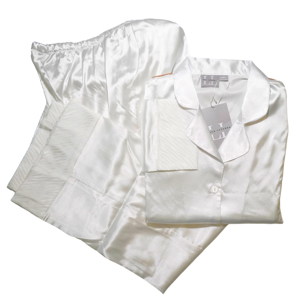 Blanca Pantalón y Manga Larga